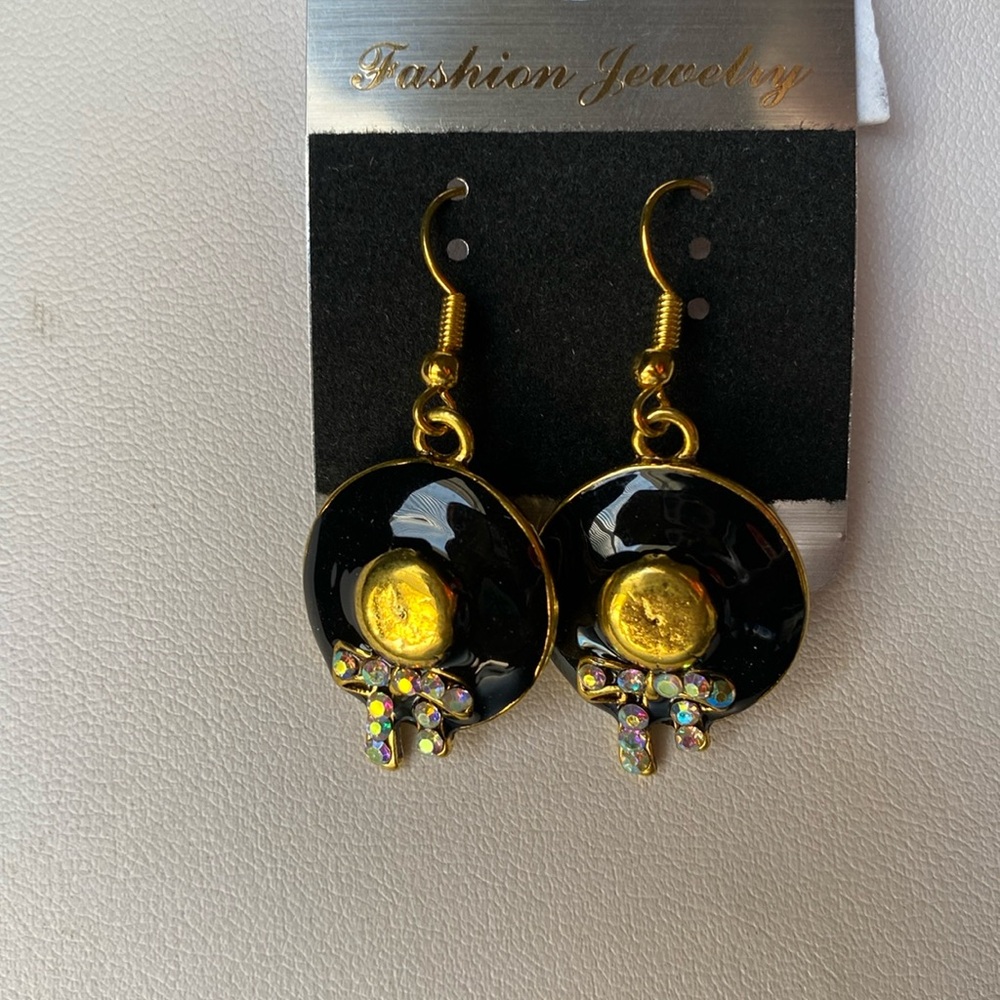 Elegant Black and Gold Earrings